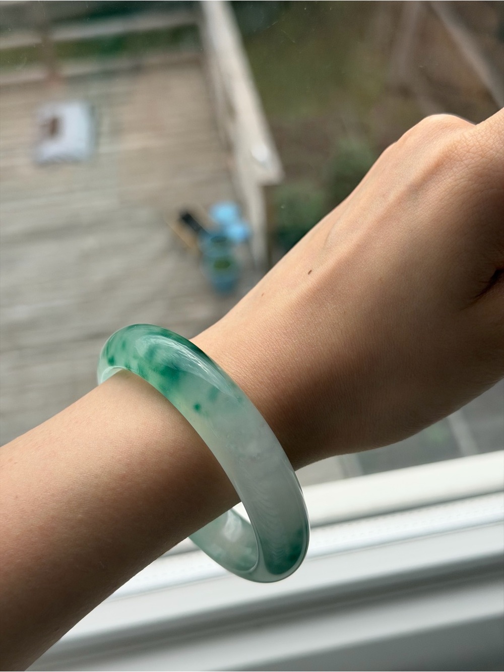 Green Jade Bangle Bracelet 55mm – White & Green Floating Pattern